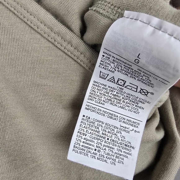 OLD NAVY Powerchill Workout Activewear‎ Jumpsuit Tan Slight Green Womens Size L - Picture 16 of 16